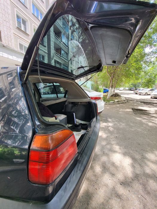 Golf 3 & V- 1.8 & 1994