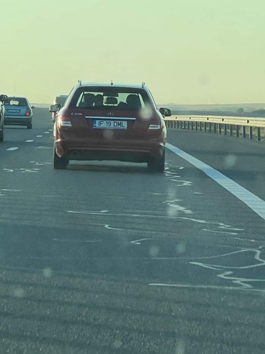 Mercedes Benz C220