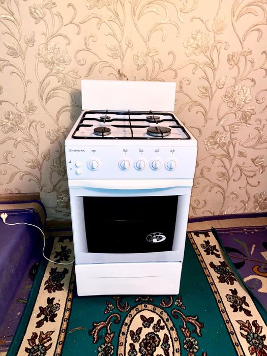 Продам газ плиту рабочая