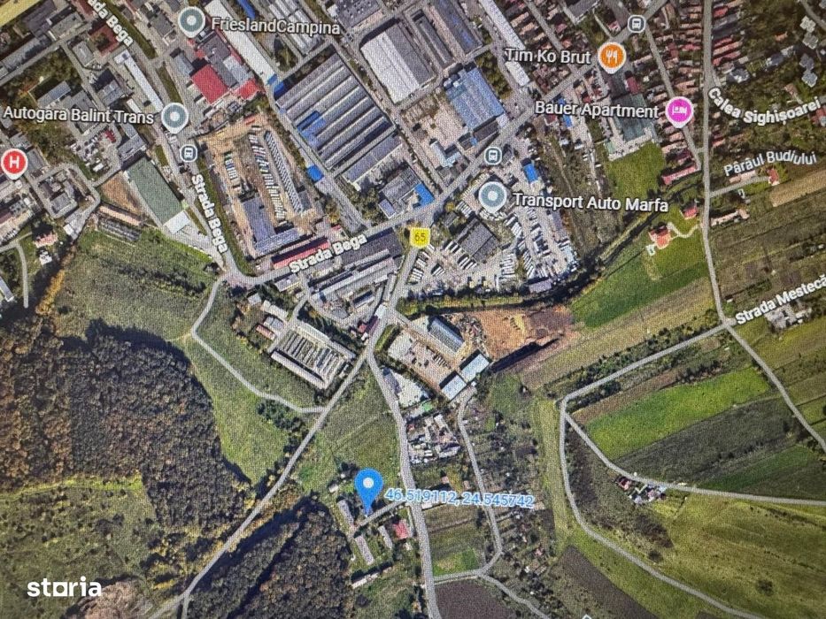 De vanzre teren intravilan 12.880 m2 si constructii