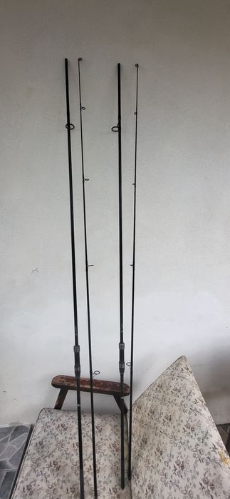 Vând Lansete de Crap