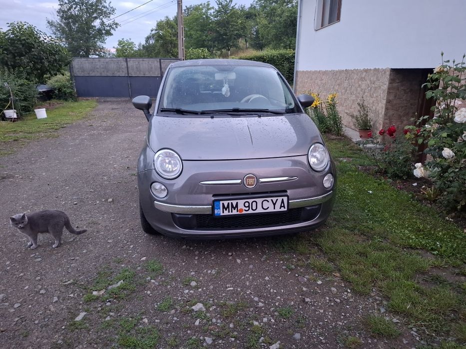 Vand Fiat 500 anul 2011