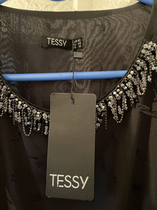 Черный платья