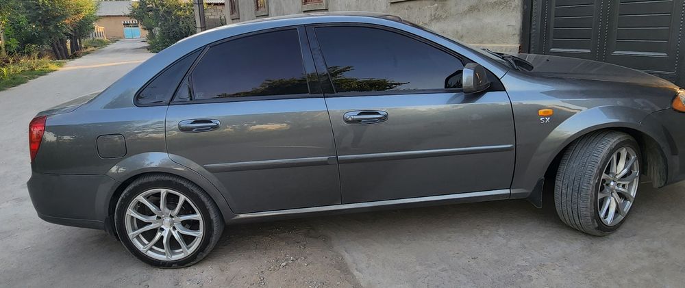 Диска 17 шинаси яхши холатда