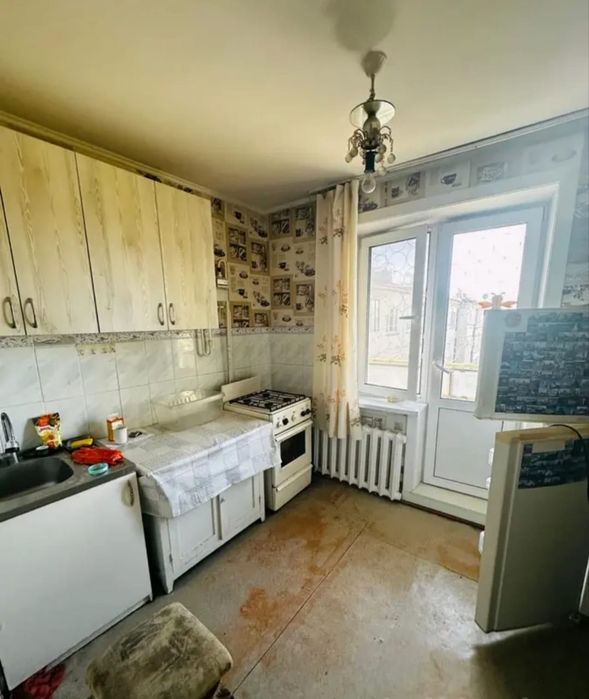 Продам 1 ком квартиру в районе Бэста