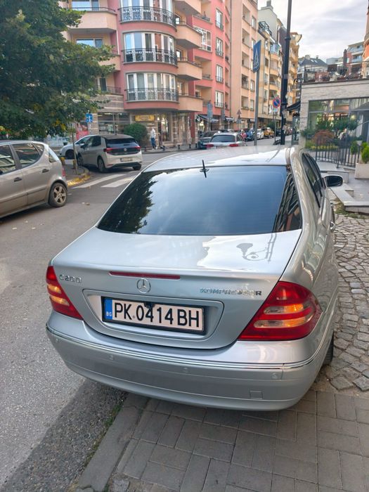 Mercedes C 200 Kompressor 163 к.с. | Газ/Бензин | Кожа | GPS | Парктроник | 2 комплекта гуми