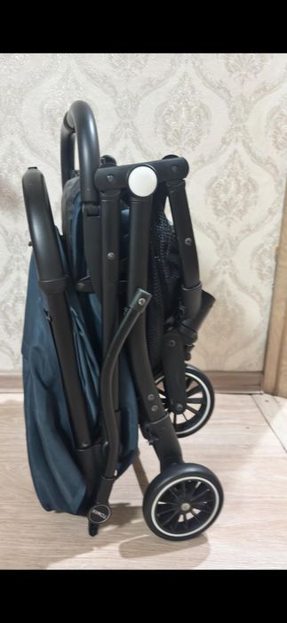 Детская коляска TOMIX