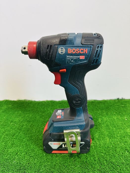 Impact Bosch GDX 18V-200 C