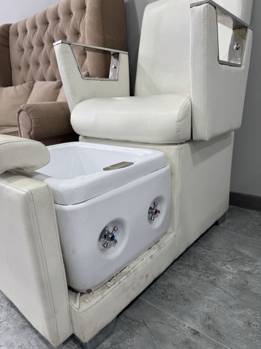 Педикюрное кресло