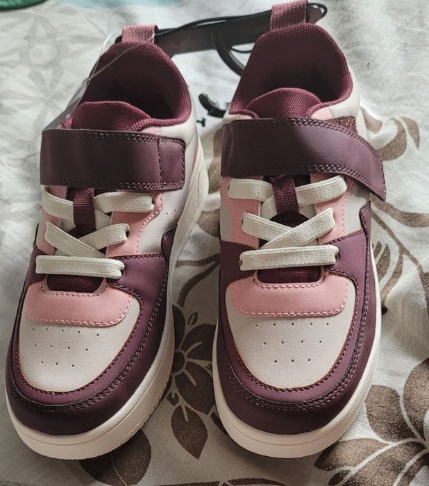Adidasi h&m nr 31