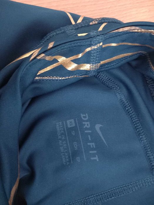 Дамски спортен клин Nike Icon Clash Fast Tights