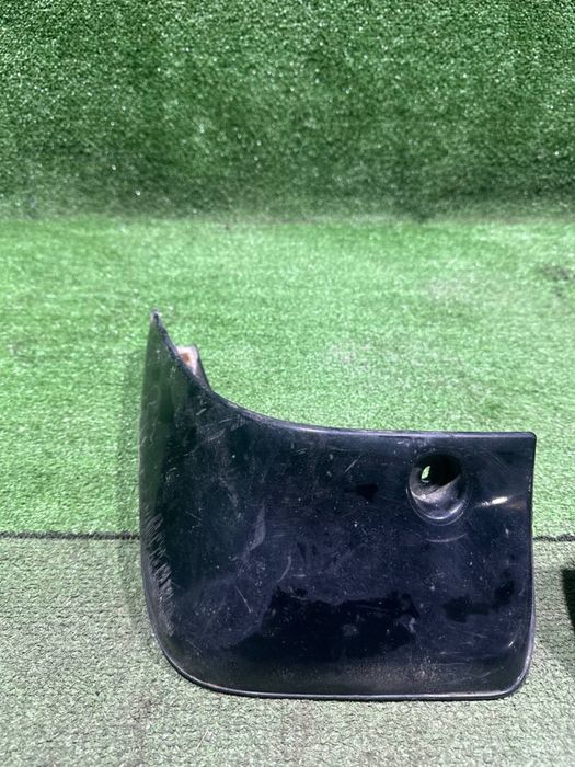 Бризгавик Toyota Highlander