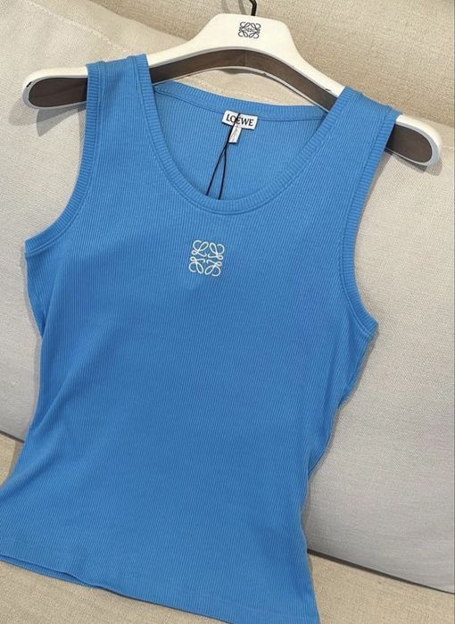Loewe-top/culori:albastru,roz,galben,gri,negru,alb
