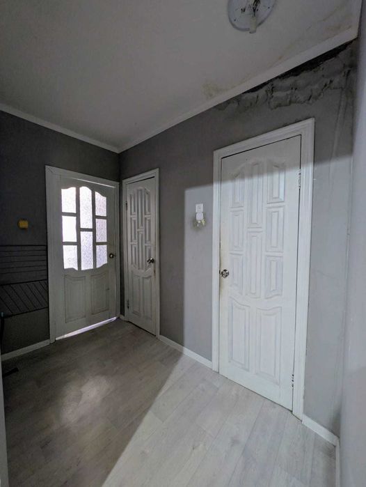 Продается 2 ком квартира район Саяхата