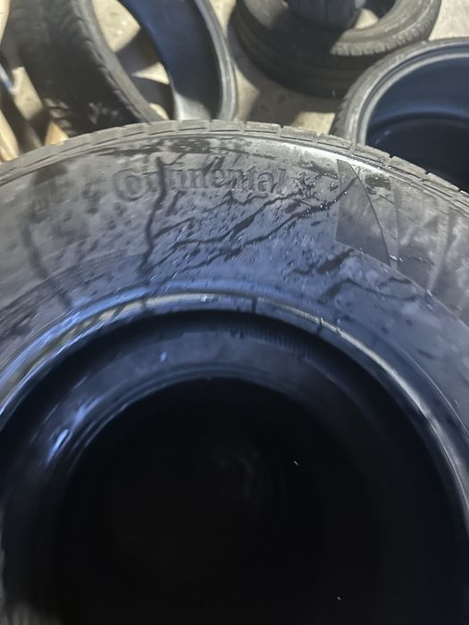 255/70/16- 4бр Continental