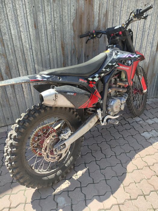 Эндуро 300 кубов