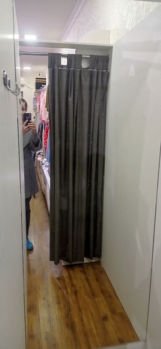 Продается 2 шт встроенные гардеробные