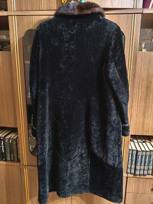 Шуба с воротником 56-58 размер
