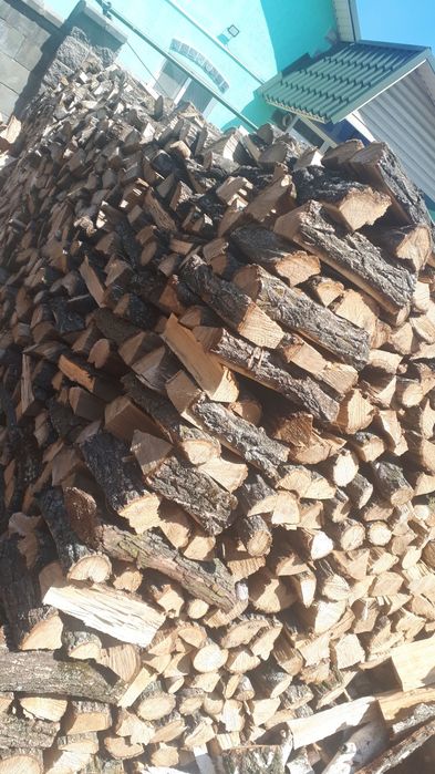 Дрова колотые ,высших сортов