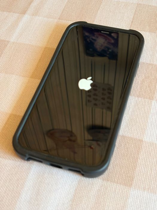 Айфон 11 белый 128 гигабайт