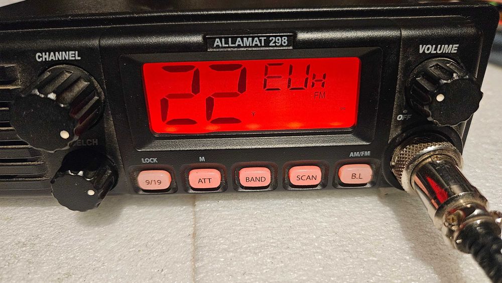 Statie Radio CB Allamat 298 cu Difuzor Frontal
