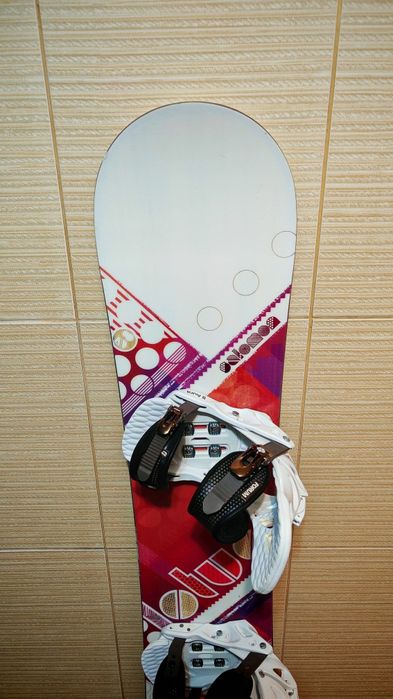 Placa snowboard Salomon 140 cm -boots burton