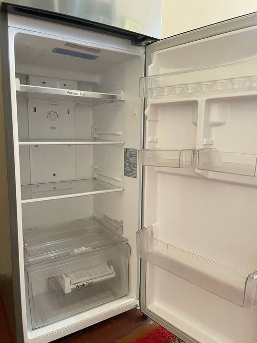 Pochti Yangi Xolodilnik