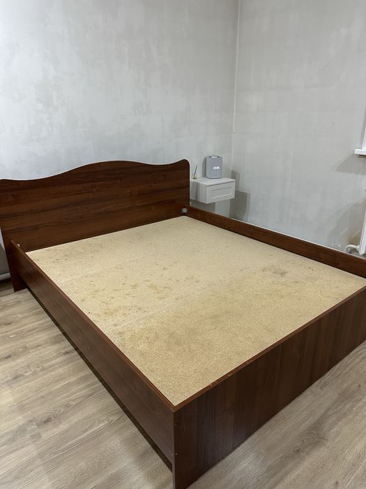 Продам шкаф и кровать