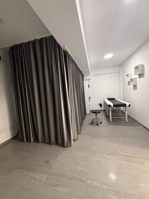 Spatiu comercial prin destinatie