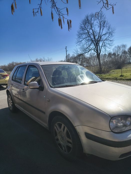 Фолксваген Голф 4 - сив