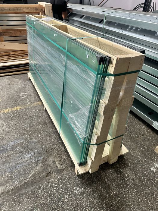 Sticla 10 mm securizata pentru dus walk in