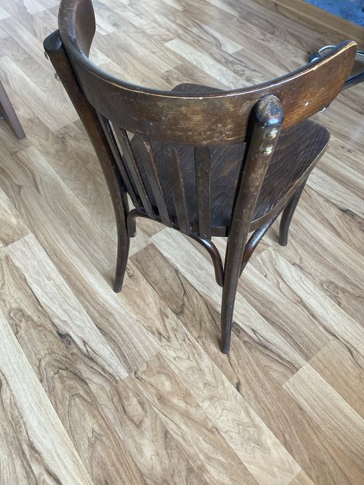 Стулья из дерева