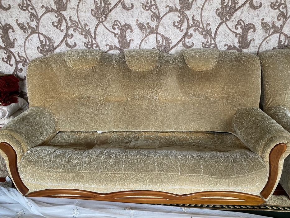 Ескі диван сатылады