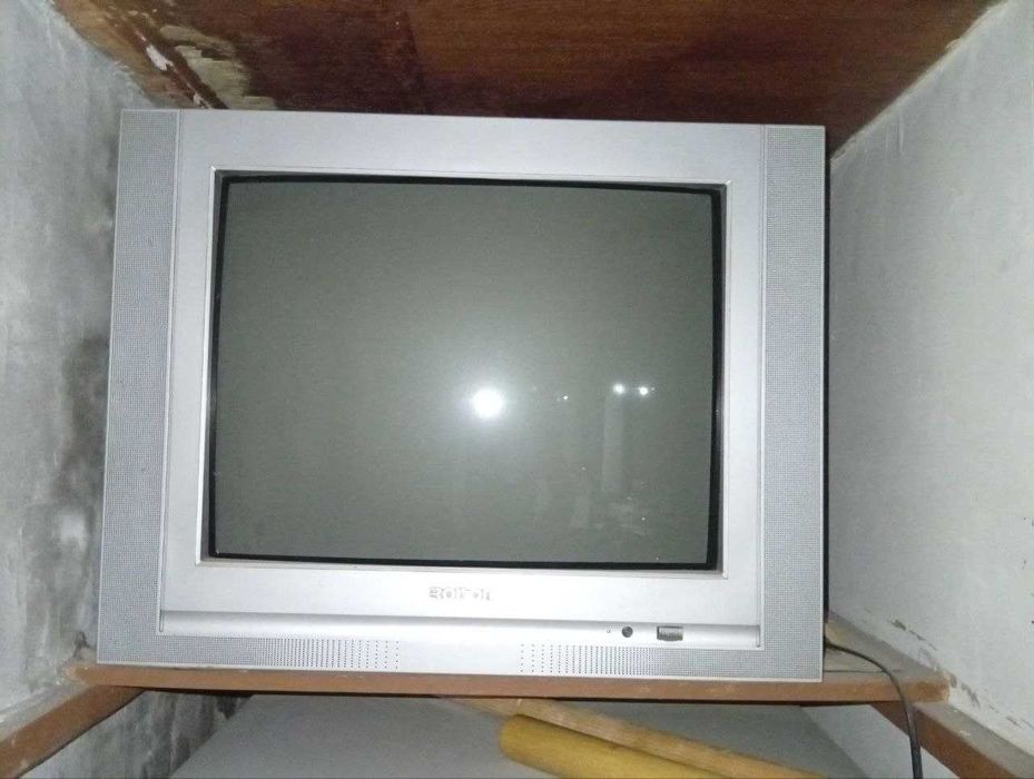 Телевизор Roison, в рабочем состоянии