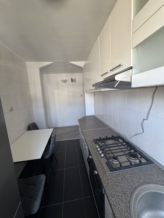 Inchiriez/vand apartament cu 2 camere