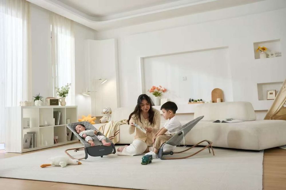 Продаются оптом шезлонги