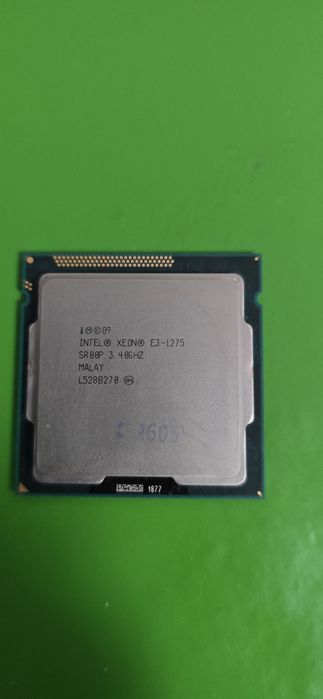 Xenon e3-1275 = I7 2600