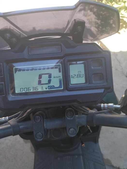 Мотоцикл скутер Танк