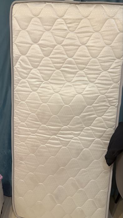 Продам детскую кровать