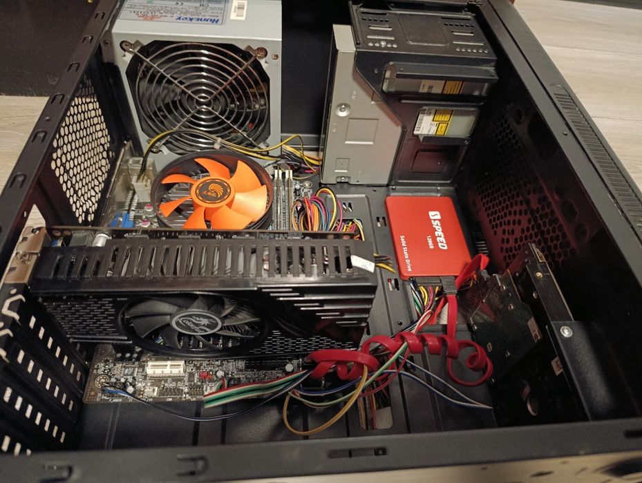Кампютер i3 ddr3