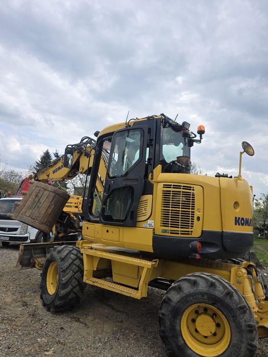 Excavator Komatsu 13.5 tone