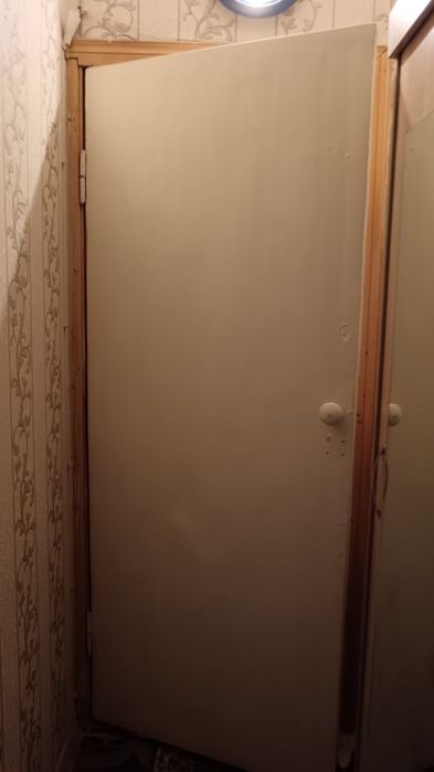 Меж.комнат есиктер