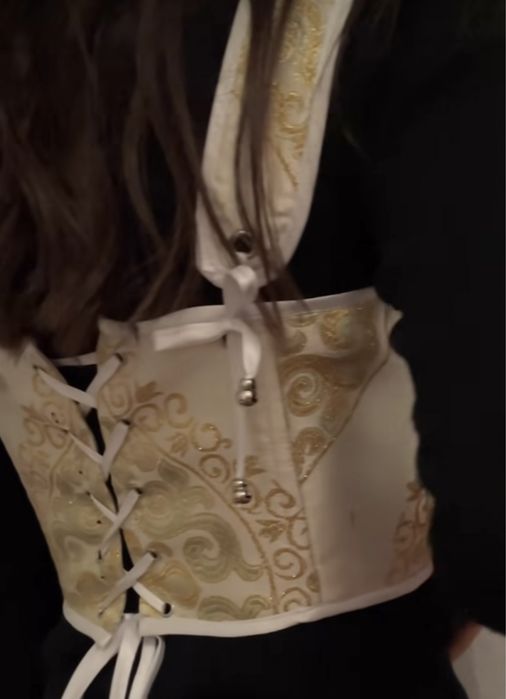 Корсет сатылады L размер