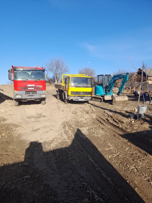 Execut lucrari de demolari case  fundatii de gard anexe grajduri