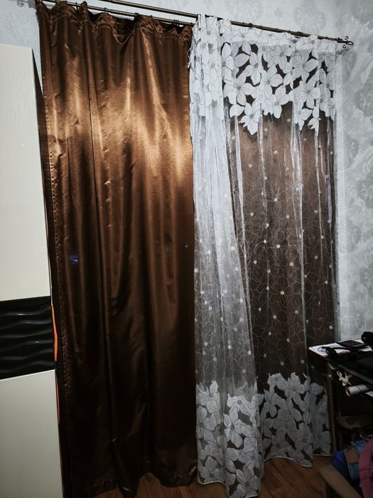 Продам комплект штор тюль и партера