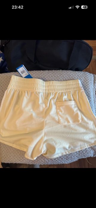 Pantaloni scurti dama