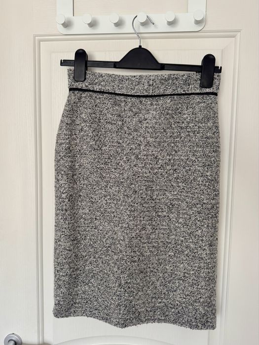 Елегантен марков дамски костюм