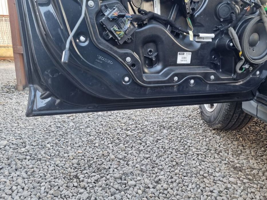 Usa Stanga Fata Volvo XC60 2008 - 2013 SUV 4 Usi Savile Grey Metallic 492 (1466)