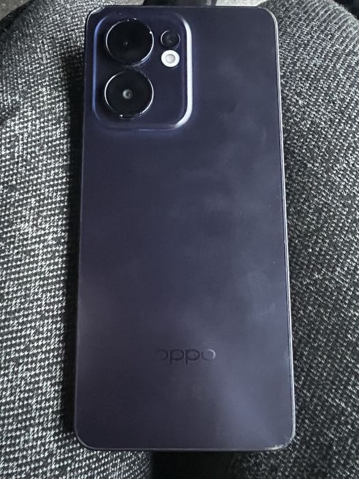 Oppo reno 13f.