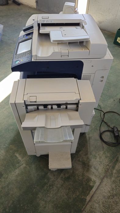 Пълноцветна многофункционална копирна машина Xerox WC7835